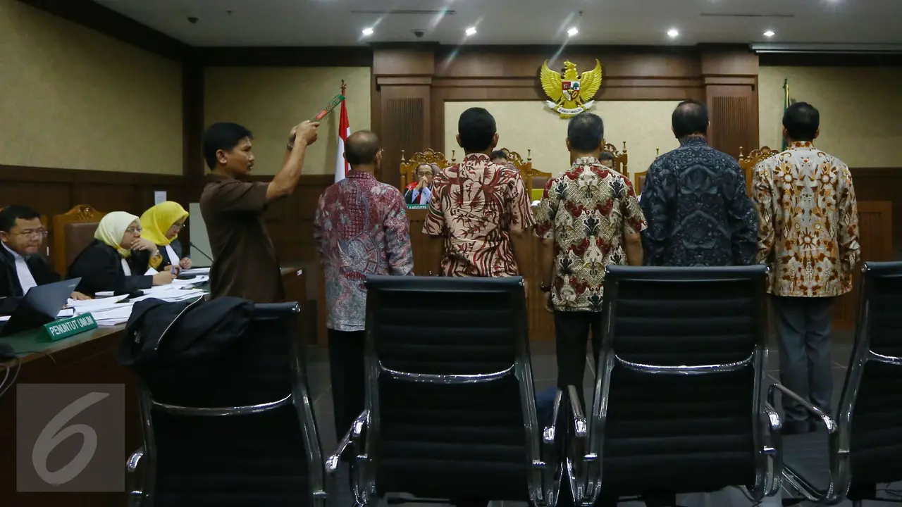 20170323-Teguh Juwarno dan Taufik Efendi Bersaksi di Sidang e-KTP-Afandi