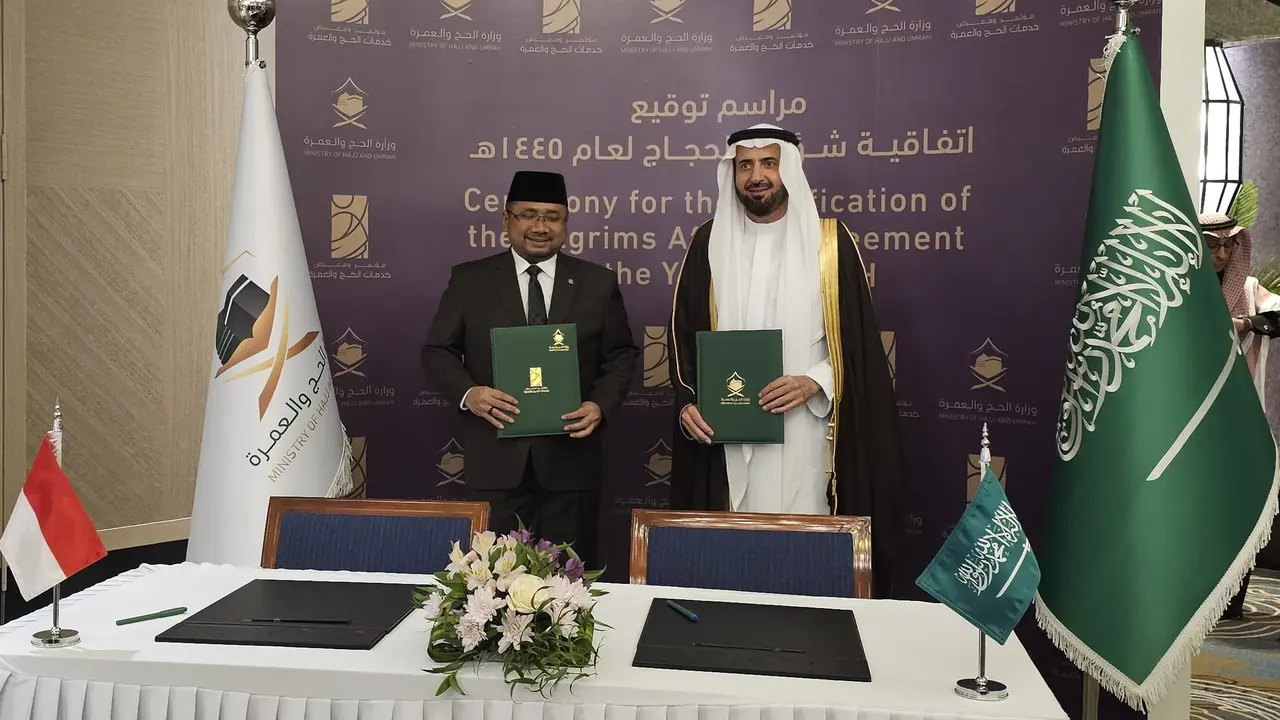 Menag RI Yaqut Cholil Qoumas bersama Menhaj Arab Saudi Tawfiq F Al-Rabiah