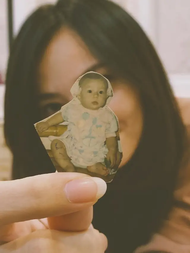 6 Potret Masa Kecil Asmirandah, Bergaya Tomboi dengan Rambut Pendek