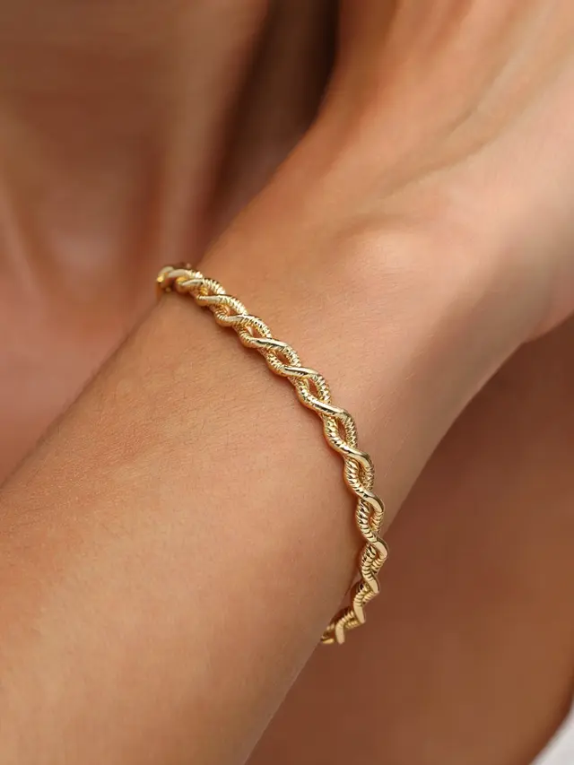 Gelang Emas Rantai Kecil 2 Gram