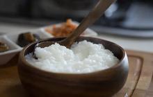 Cara Masak Bubur Nasi Cepat Tanpa Takut Gosong