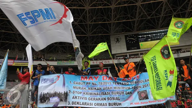 20160501- GBK Jadi Titik Kumpul May Day 2016-Jakarta-Helmi Afandi