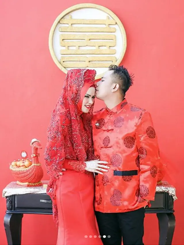 [Bintang] Vicky Prasetyo dan Angel Lelga