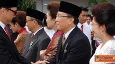 Citizen6, Jakarta: Pada peringatan HUT RI Ke 66 2011 bahwa Presiden Republik Indonesia berkenan memberikan Tanda Kehormatan Satyalancana Wira Karya kepada tujuh pegawai PLN dan Satyalancana Pembangunan kepada dua orang pegawai PLN. (Pengirim: Agus) 