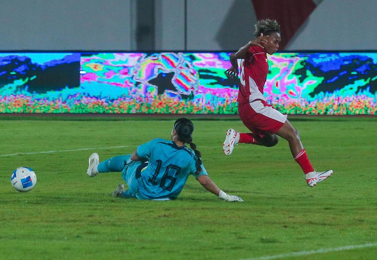 FOTO: Kalah dari Pakistan, Peluang Timnas Putri Indonesia ke Piala Asia 2026 Menipis