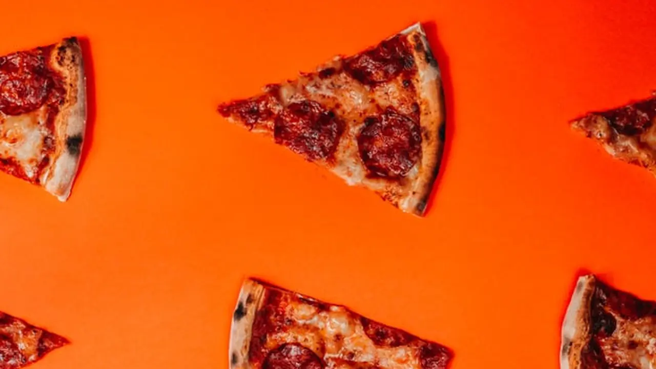 Makanan Junkfood. Foto: Unsplash/ Tamas Pap