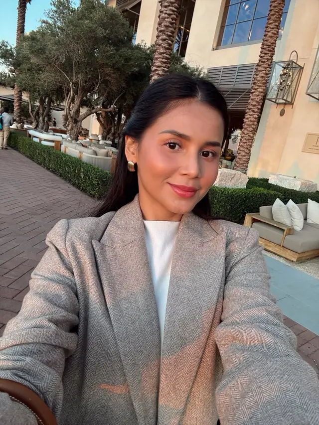 Artis Liburan ke Luar Negeri Akhir Tahun