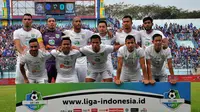 Skuat Pesela Lamongan saat melawan Arema di Stadion Kanjuruhan, Malang, Sabtu (7/7/2018). (Bola.com/Iwan Setiawan)