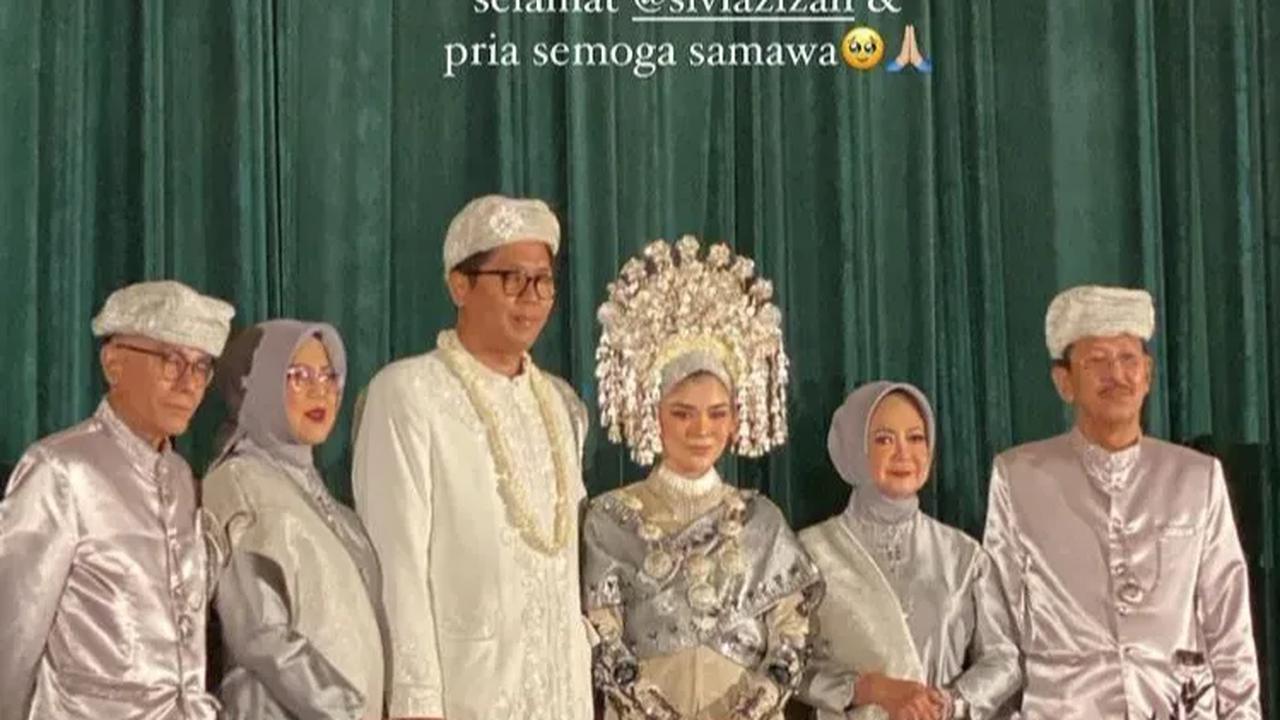 Tak pernah pamer pacar, Sivia Azizah membagikan kabar menikah pada 2022 lalu.