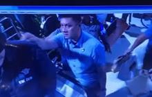 Tampang Ajudan Kapolri Pukul & Tempeleng Jurnalis Foto, Tak Lagi Arogan Kini Tertunduk Lesu