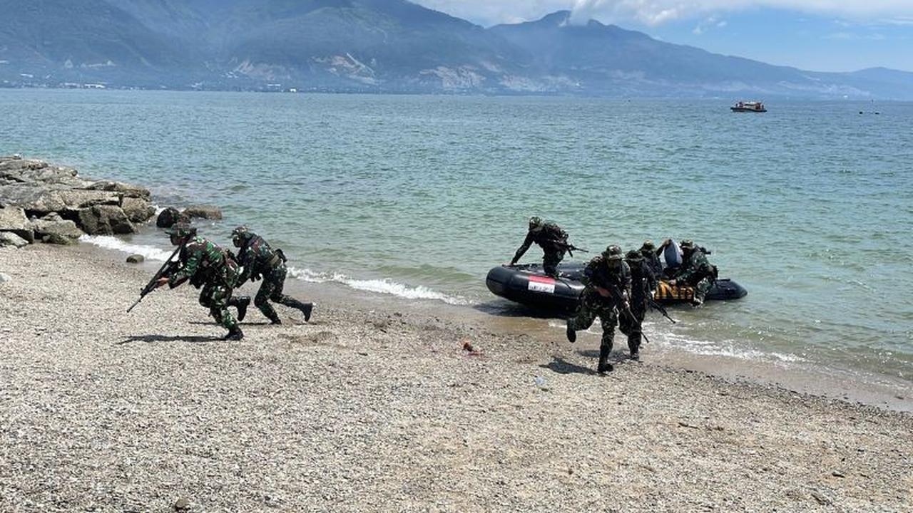 TNI AL Perkuat Kesiapan Tempur Prajurit Lewat Operasi Trisila II di Palu