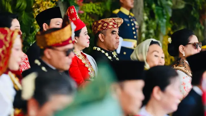 Ketua DPR Puan Maharani Kenakan Baju Adat Sumatera Barat saat Upacara HUT ke-80 RI di Istana