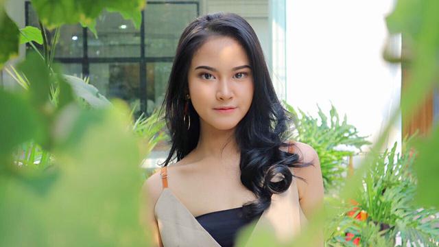 6 Potret Gabriella Larasati Tanpa Makeup, Cantik Natural