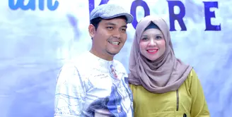 Perasaan haru dirasakan oleh pasangan Indra Bekti dan Aldila Jelita melihat putrinya ikut berpuasa. Padahal Dafania Sahira Indrabekti baru berusia empat tahun. (Andy Masela/Bintang.com)