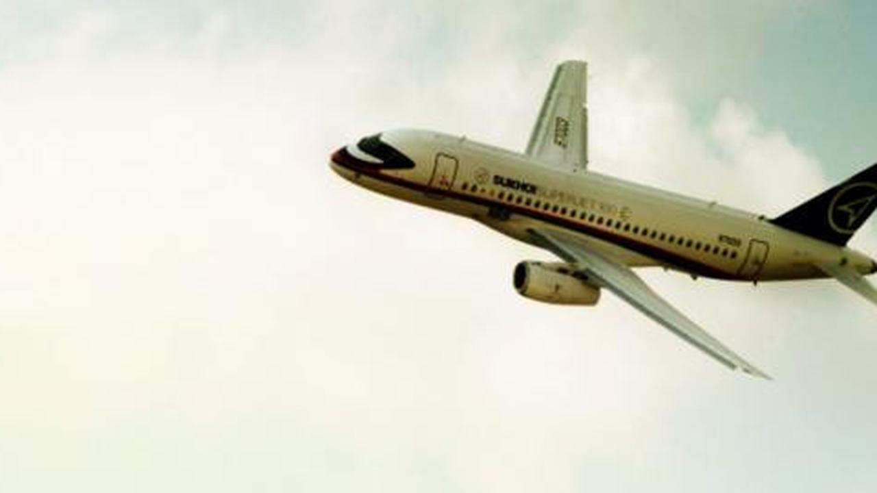 Pilot pesawat nahas, dipuji hingga ancaman bui