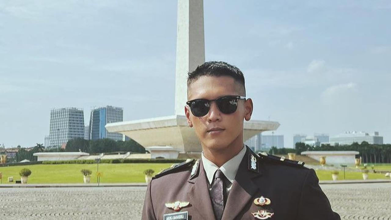 Perwira Muda Cucu Mantan Kapolri Makin Gagah, Intip Potret Terbaru di Ultah Sang Ibu yang Pejabat