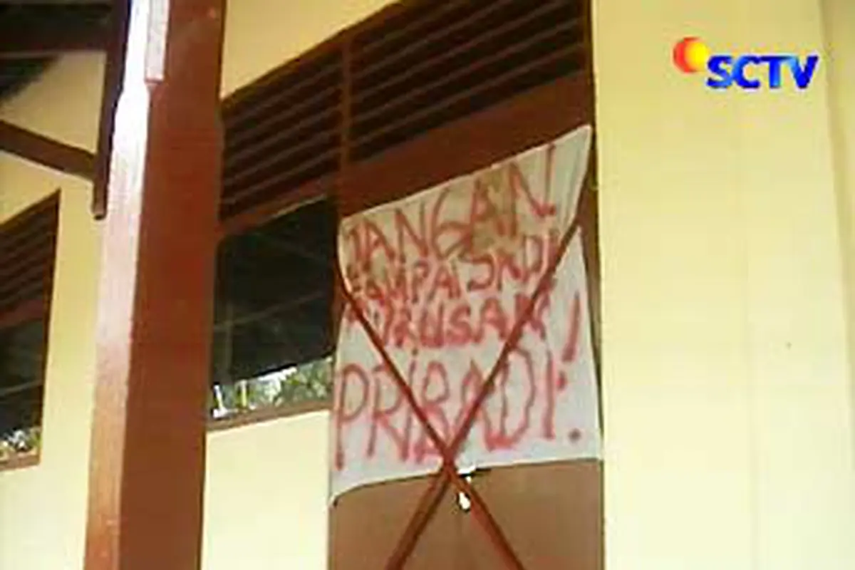 100112dsegel-sekolah.jpg