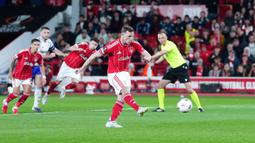 Gol tunggal kemenangan tuan rumah lahir pada babak kedua melalui eksekusi penalti Chris Wood. (David Davies/PA via AP)