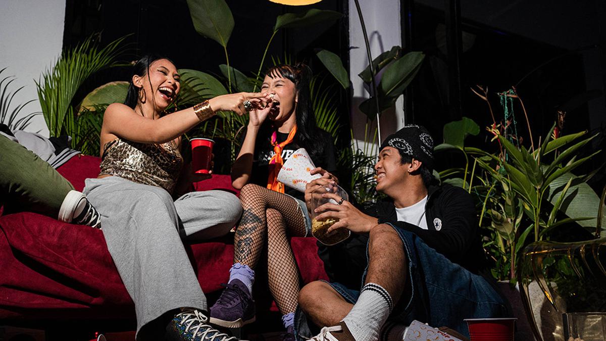 3 Siluet Sepatu yang Nyaman dan Ekspresif ala Converse untuk Rayakan Tahun Baru