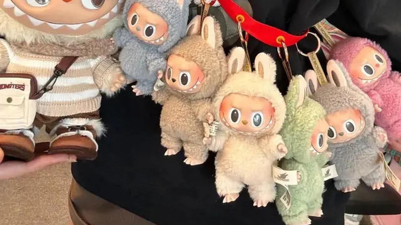 Labubu Berukuran Manusia Terjual Rp2,4 Milyar, Seberapa Besar Bentuknya?