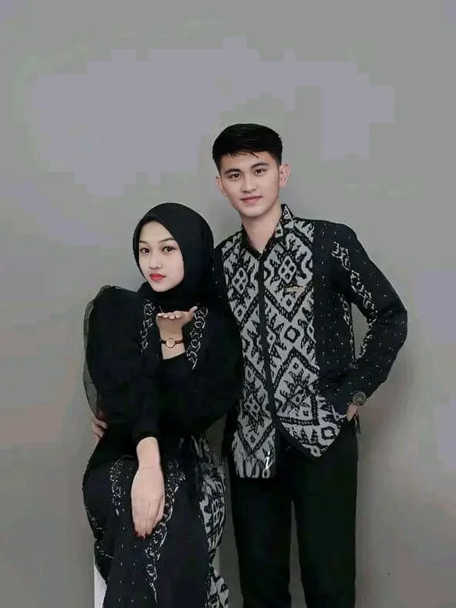 Batik Couple Klasik Kombinasi Songket