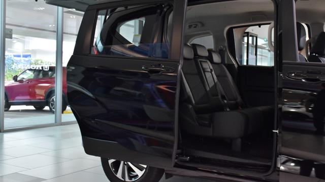 Pintu geser Honda Freed Singapura