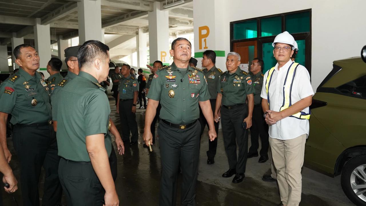FOTO: Kasad Tinjau Modernisasi Fasilitas RSPAD Gatot Soebroto