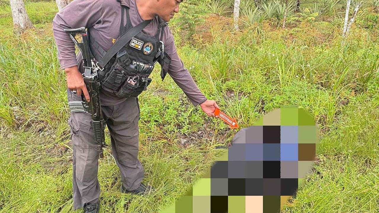 FOTO: Komandan Operasi KKB Tewas Ditembak Satgas Operasi Damai Cartenz di Intan Jaya