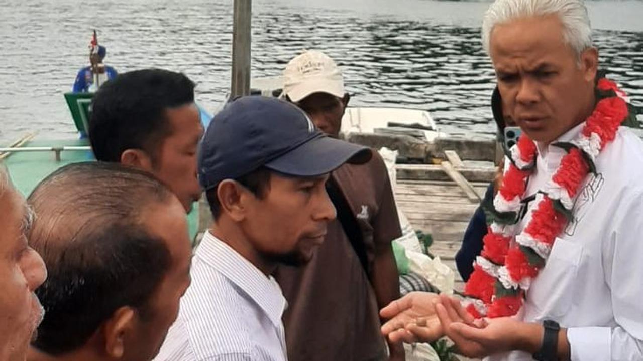 Bunga dari buah pala itu salah satunya diolah menjadi bahan campuran minuman bersoda. Namun harga buah pala itu tak setinggi ketika zaman Belanda. <br>
