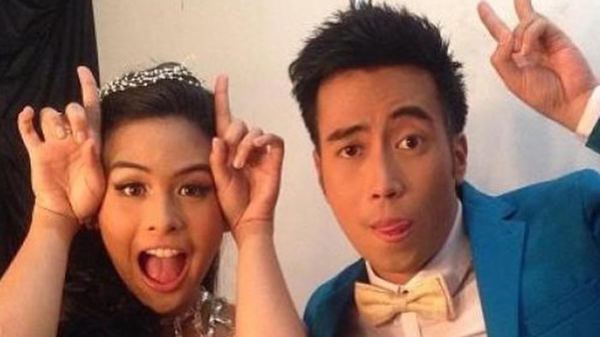 10 Potret Lawas Vidi Aldiano Bersama Artis Lintas Generasi, Duta Persahabatan yang Dikenang