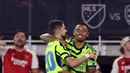Arsenal unggul cepat atas MLS All Star  dibabak pertama lewat gol penyerang Gabriel Jesus di menit ke-5. (Tim Nwachukwu/Getty Images/AFP)