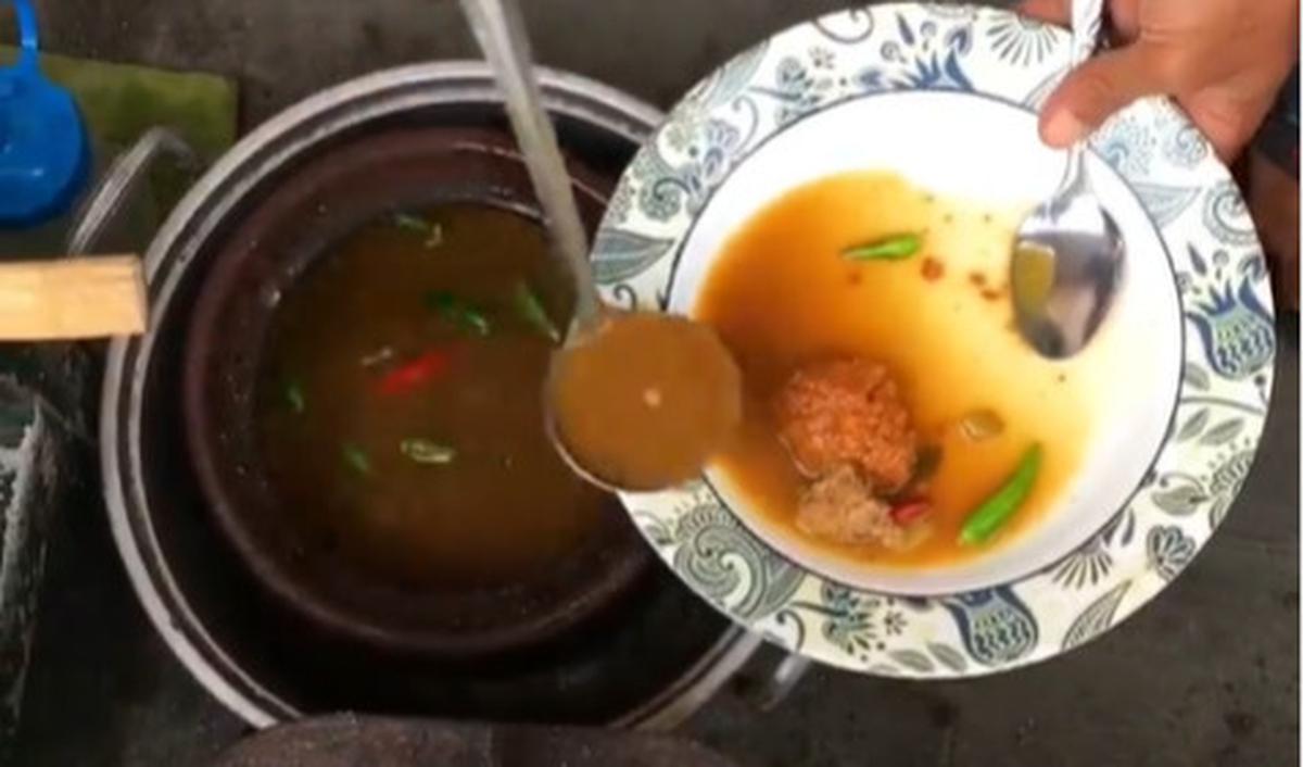 Dagingnya Dimarinasi