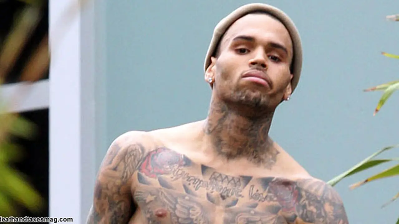 chris-brown-130807b.jpg