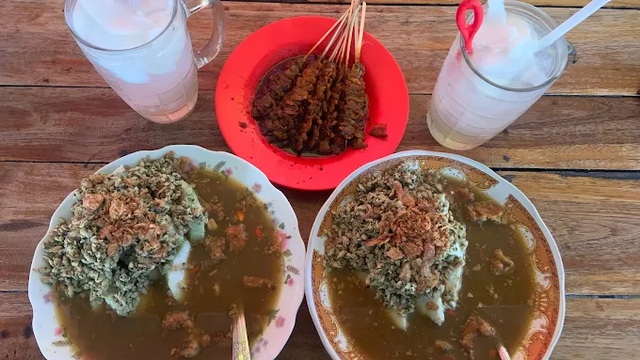 Lontong Balap & Lontong Kupang Pak H. Woko