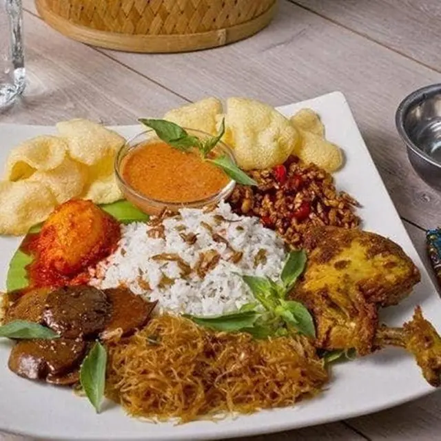 Menikmati Sedapnya Nasi Uduk Khas Jakarta yang Bisa Jadi Pilihan Menu Makan Siang