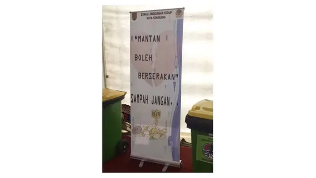 Pengumuman Nyeleneh Bertema Perasaan Ini Bikin Ketawa Geli