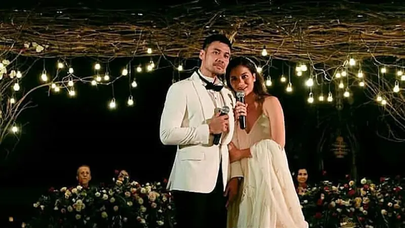 [Bintang] Chicco Jerikho dan Putri Marino