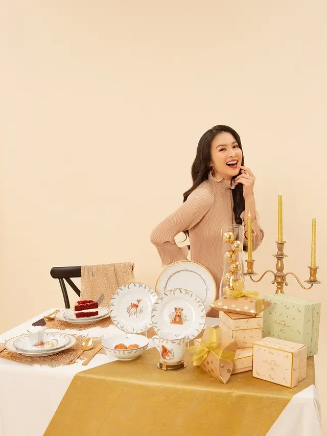 Ide Dekorasi Natal Dengan Tableware yang Didesain oleh Sandra Dewi