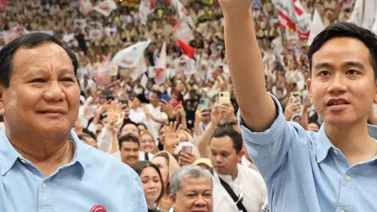 Survei Pilpres LSI Denny JA: Prabowo-Gibran Teratas dengan 42,9%, Ganjar-Mahfud Turun Karena Serang Jokowi