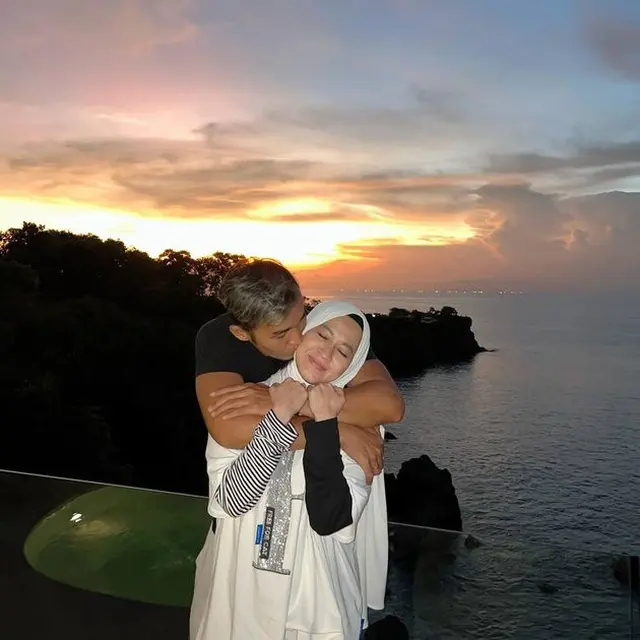 Okie Agustina dan Gunawan