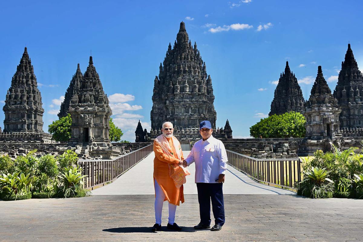 Presiden Prabowo dan PM Modi Luncurkan Restorasi Prambanan