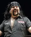 Akhir minggu lalu menjadi hari yang kelabu bagi dunia rock. Pasalnya, Vinnie Paul, drummer Pantera meninggal dunia. (tonedeaf.com.au)