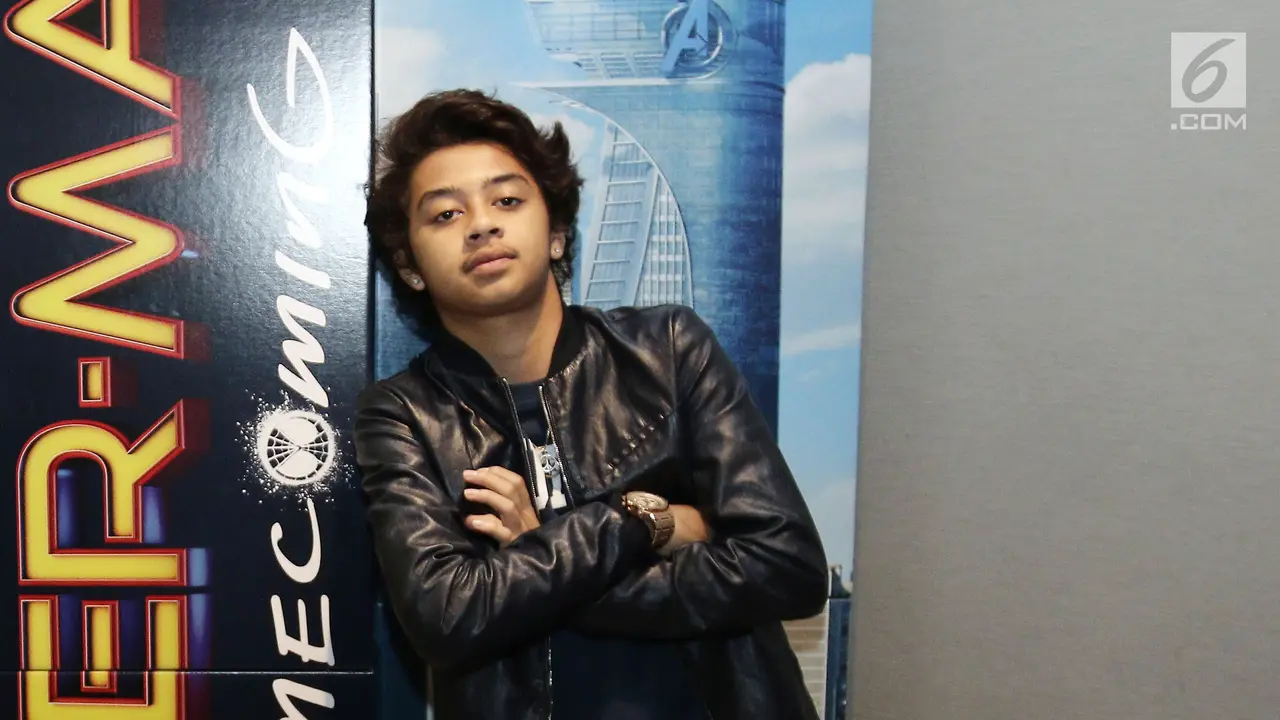 Bastian Steel