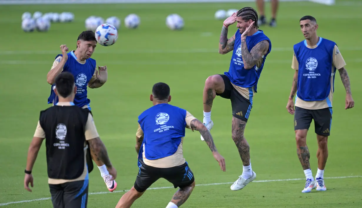 <p>Pemenang pertandingan Argentina vs Ekuador akan berhadapan dengan salah satu dari Venezuela atau Kanada. (JUAN MABROMATA / AFP)</p>