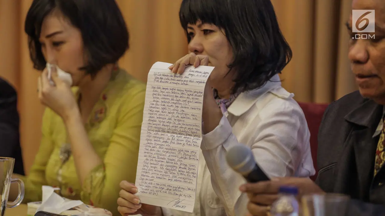 20170523-Veronica Tan Membacakan Surat Ahok-Fanani 