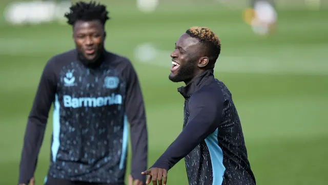 Foto: Keceriaan Pemain Bayer Leverkusen Jelang Hadapi AC Milan di Liga Champions, Sesi Latihan Penuh Canda Tawa