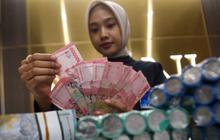 Nilai Tukar Rupiah Terus Melemah, Kini Ditutup di Level Rp17.880 per USD