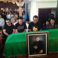 Ayah Mayangsari meninggal dunia. (Syaiful Bahri/Bintang.com)