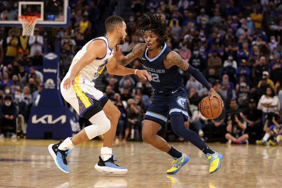 Morant vs Curry