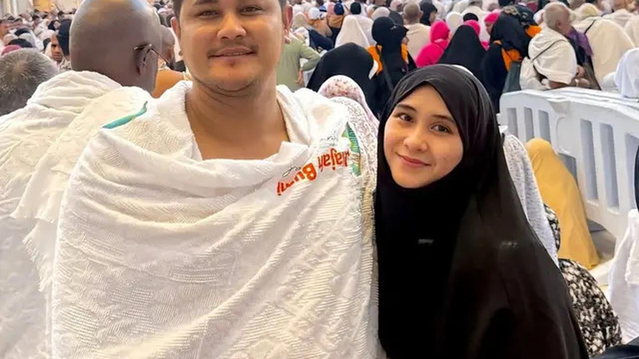 6 Gaya Artis Perempuan Indonesia Jalani Ibadah Haji 2025, Anggun dan Syar'i